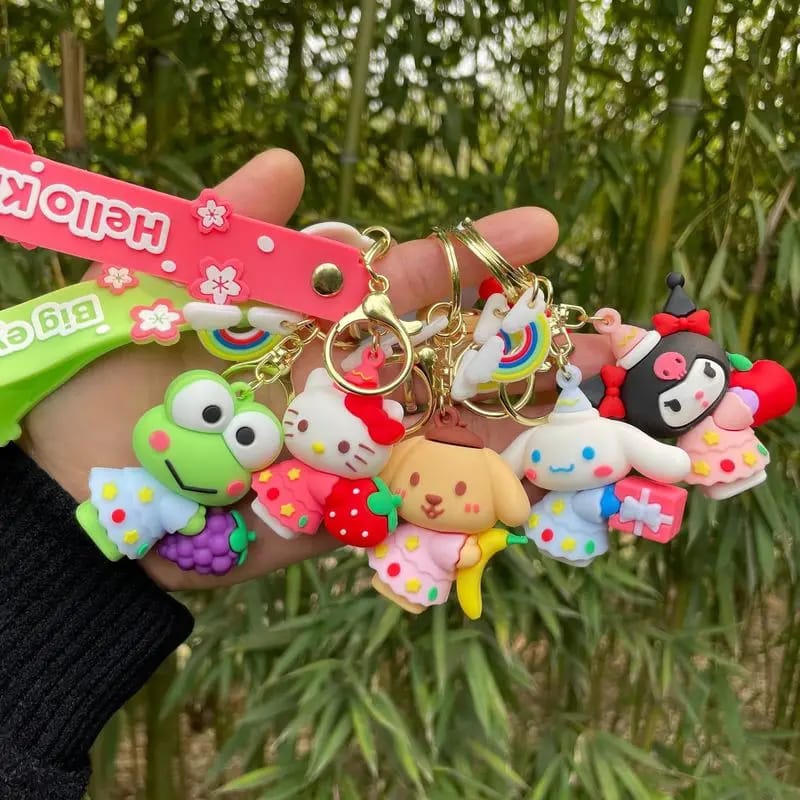 LLAVEROS SANRIO CON REGALITOS