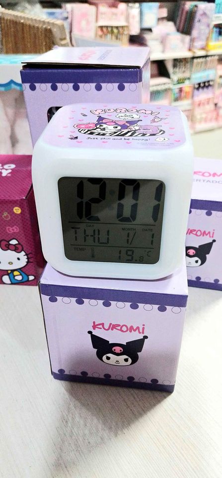 Reloj Digital Despertador con Luces⏱️ Animados Kuromi y Kitty